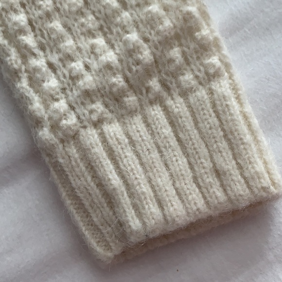 Aritzia Wilfred Cropped cardigan - Picture 5 of 6